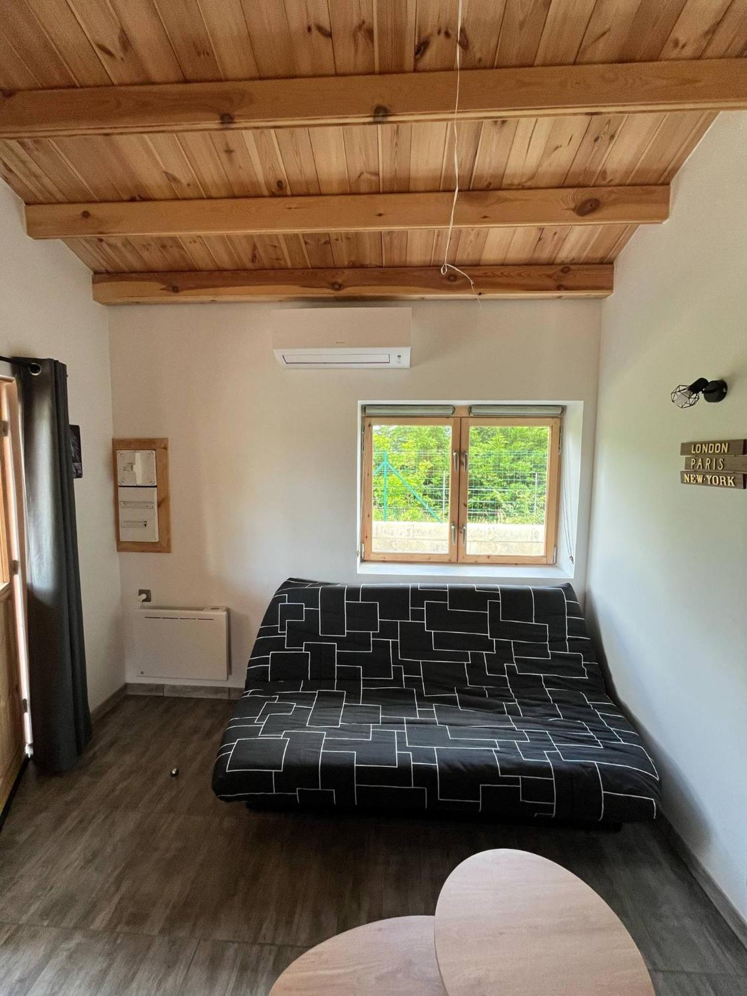 Detente Chalet